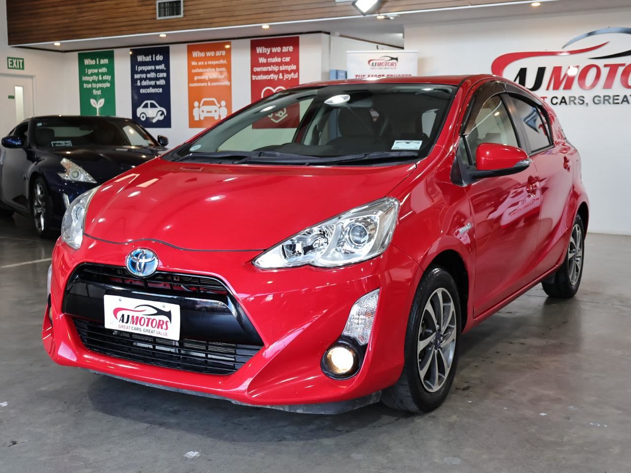 Vehicle image 3