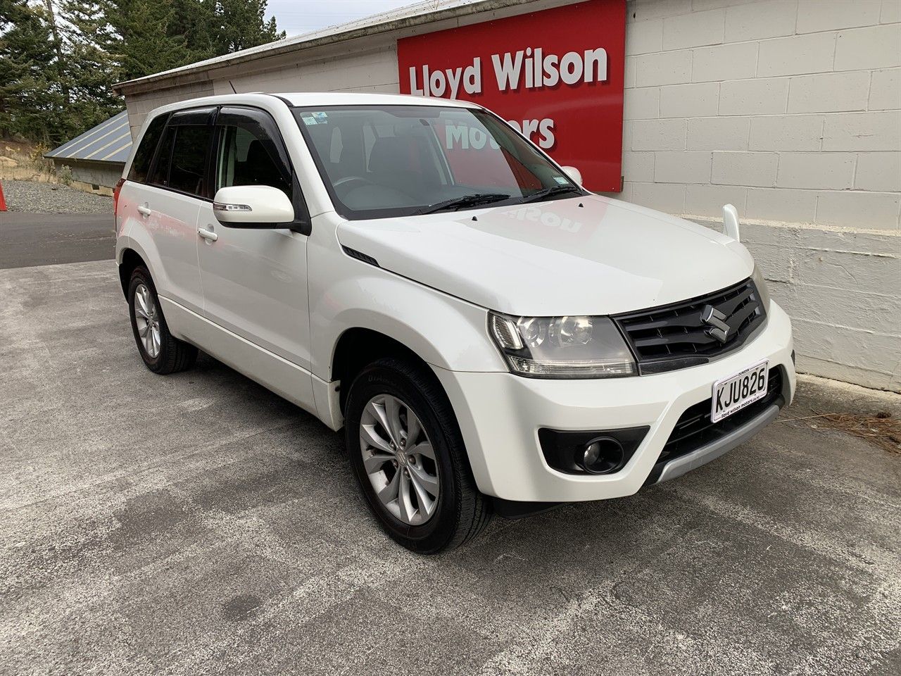 Vehicle image 1