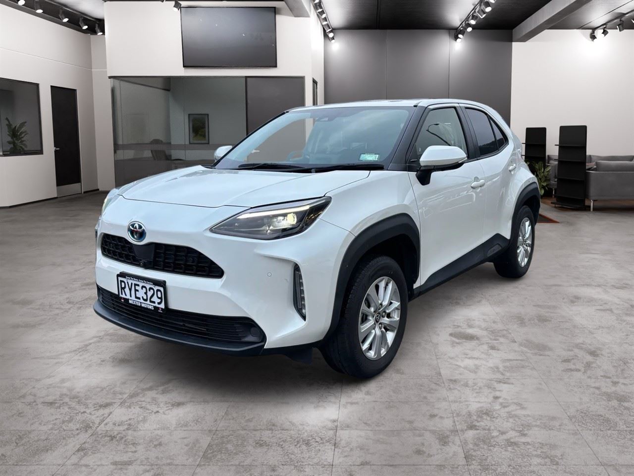 Vehicle image 1