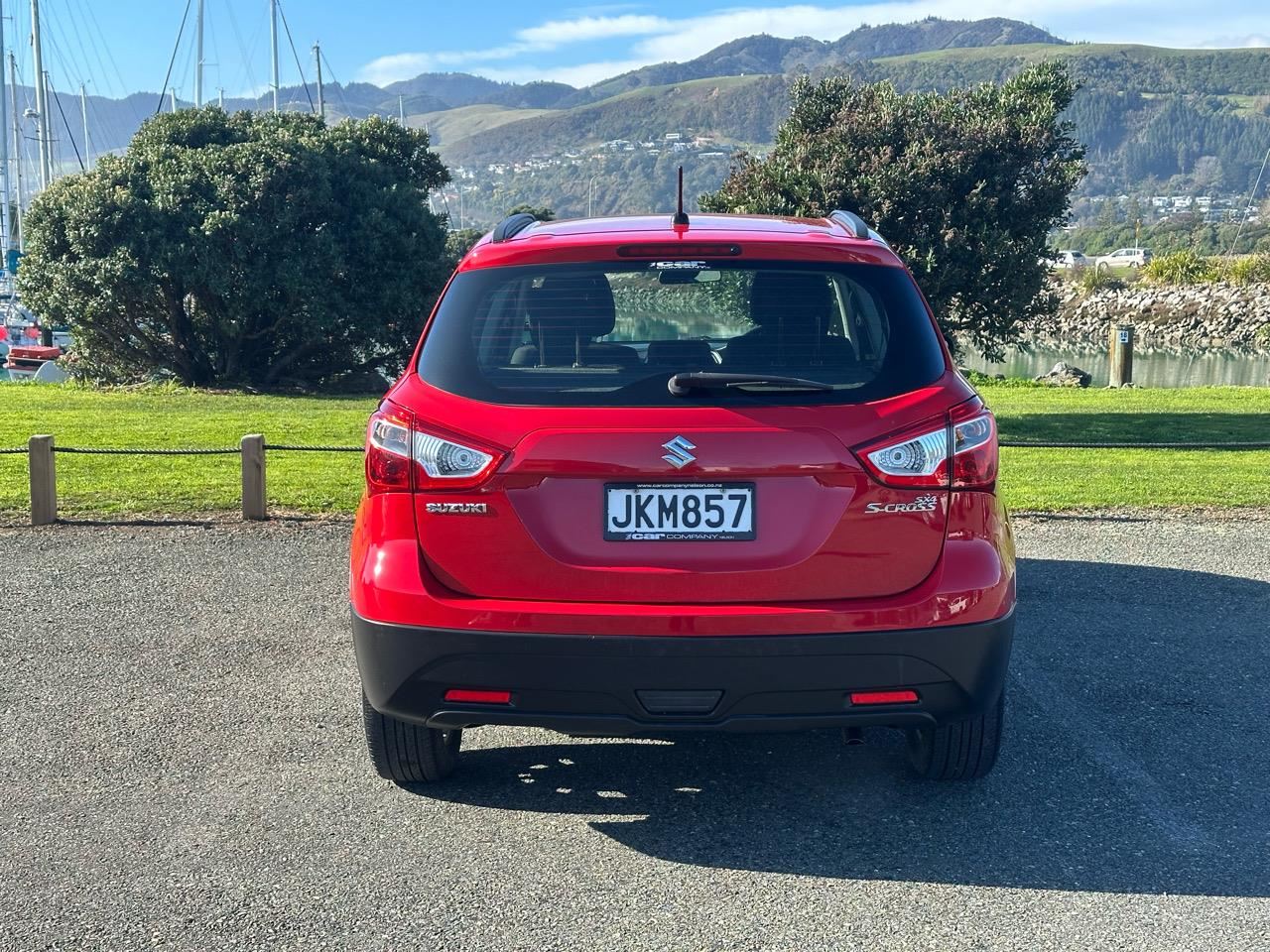 Vehicle image 5