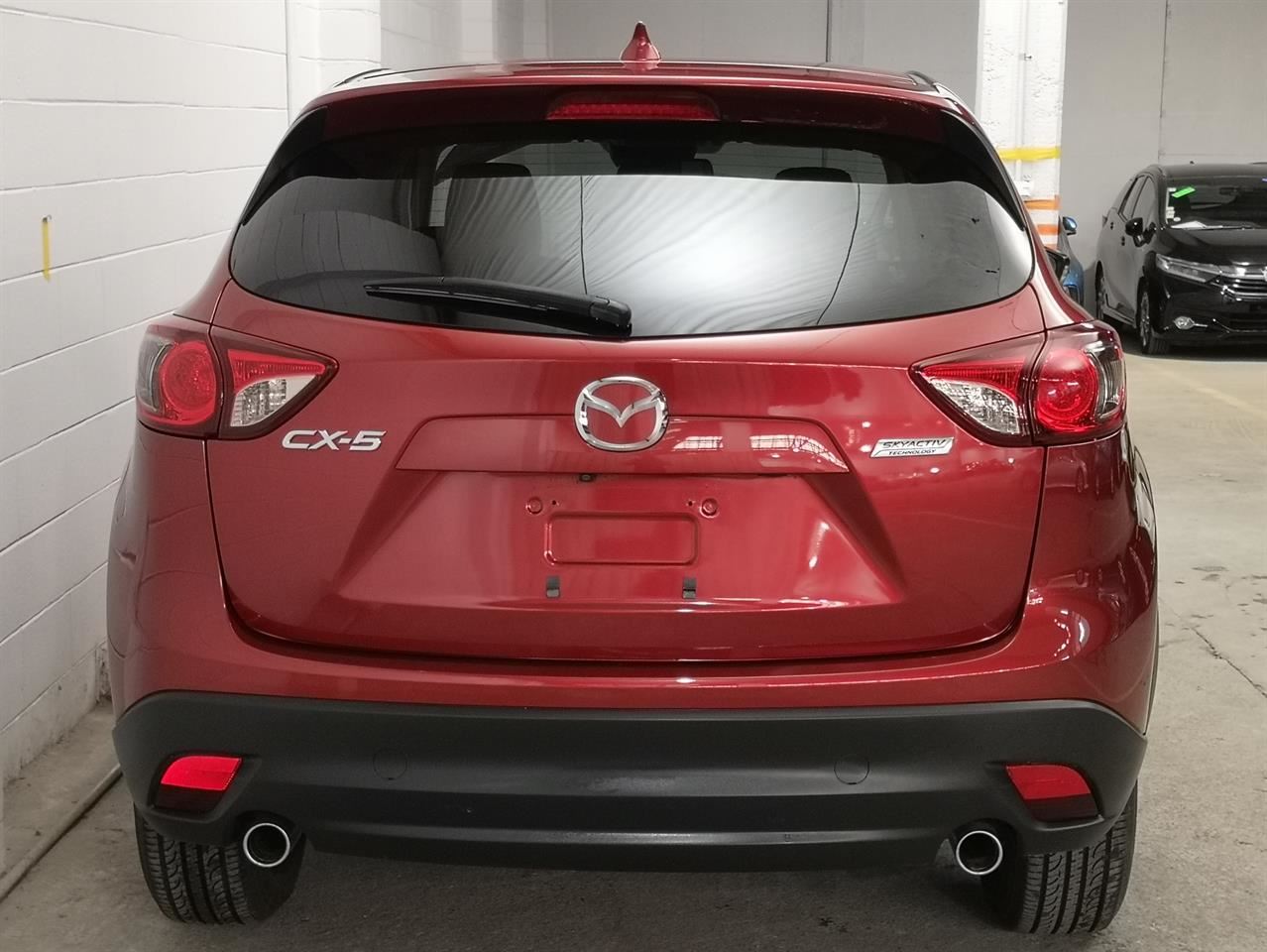 Vehicle image 5