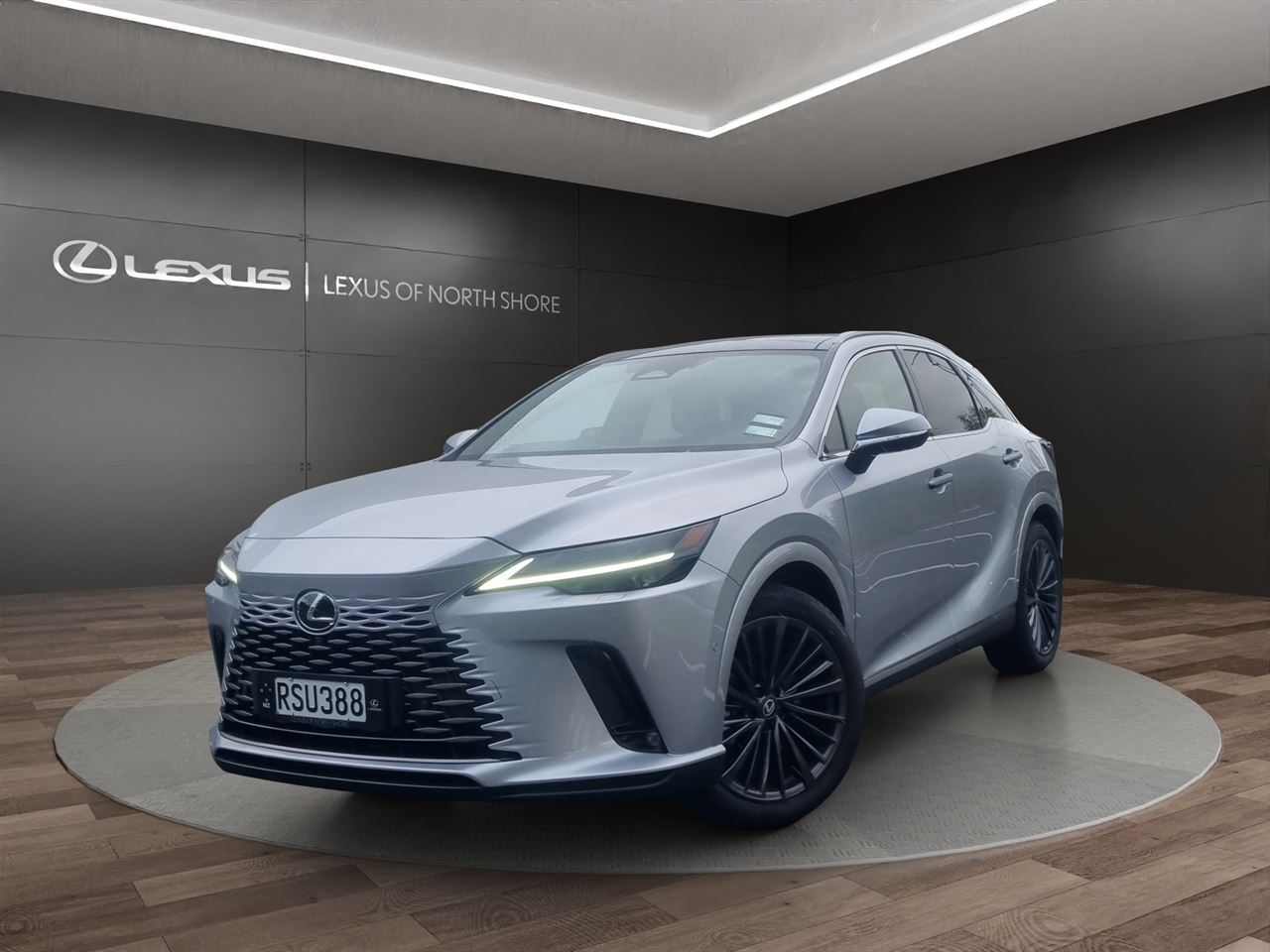 Vehicle image 3