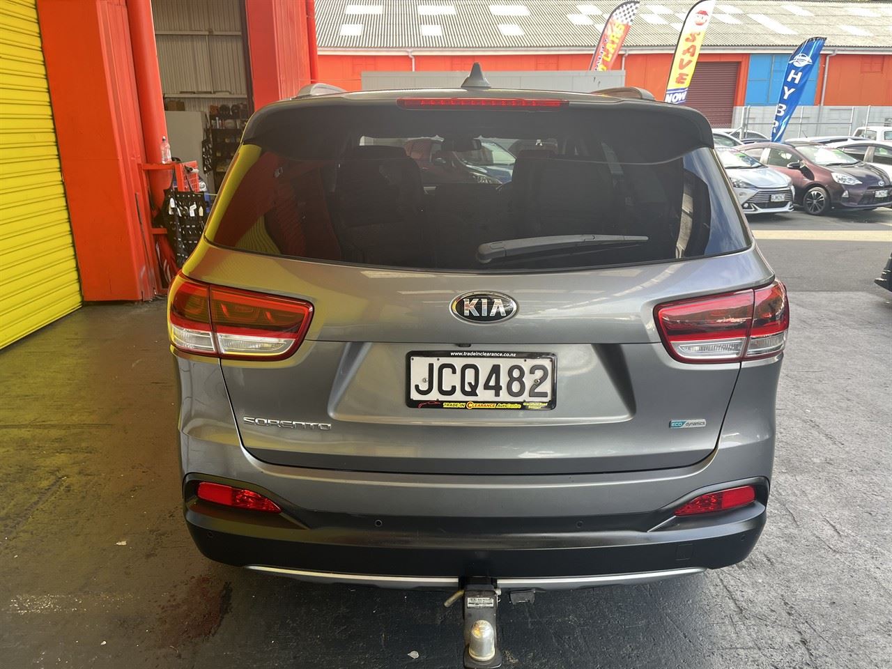 Vehicle image 5