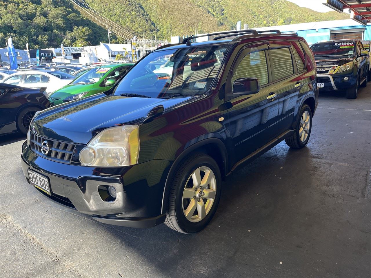 Vehicle image 3