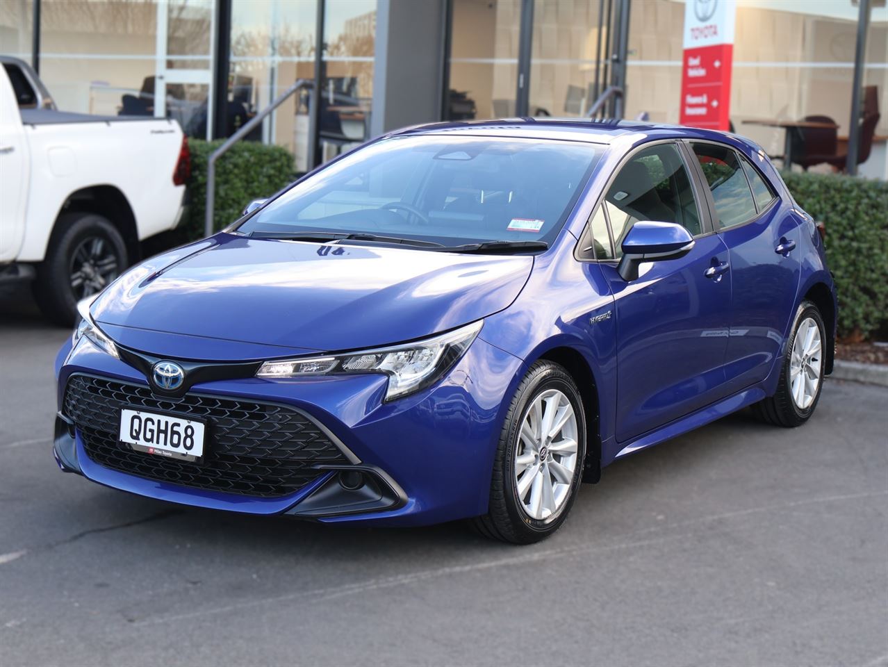 Vehicle image 3