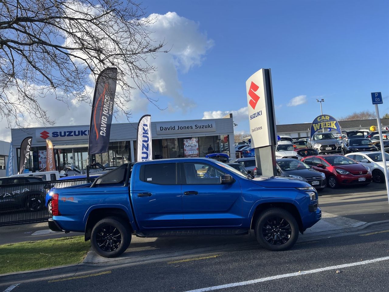Vehicle image 3
