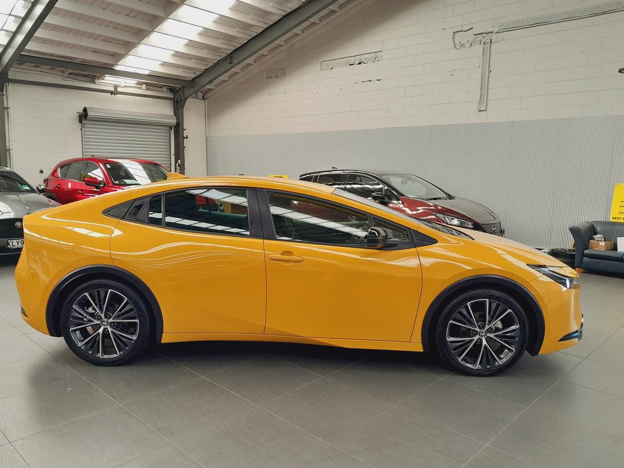 Vehicle image 3