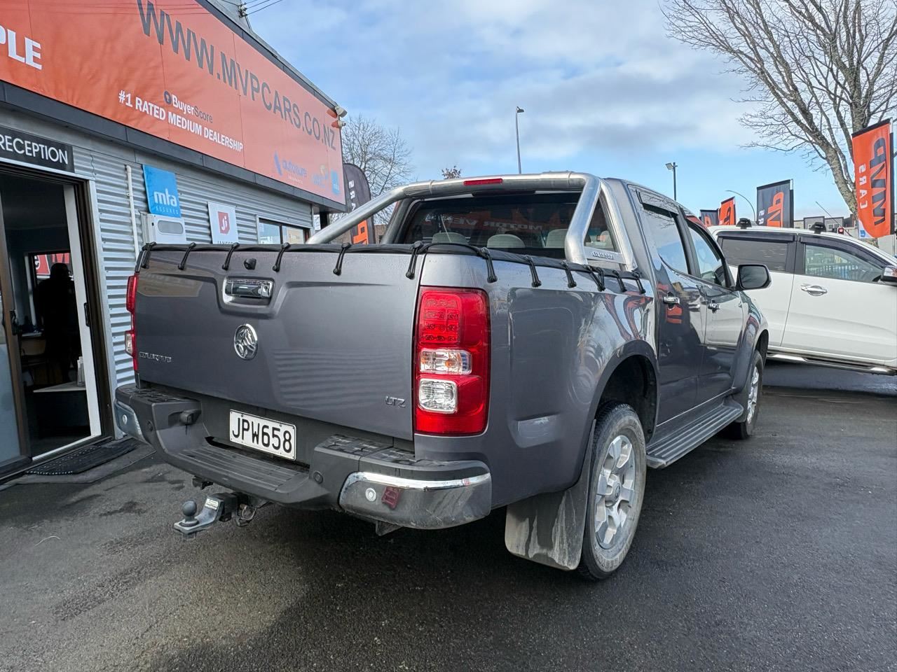 Vehicle image 4