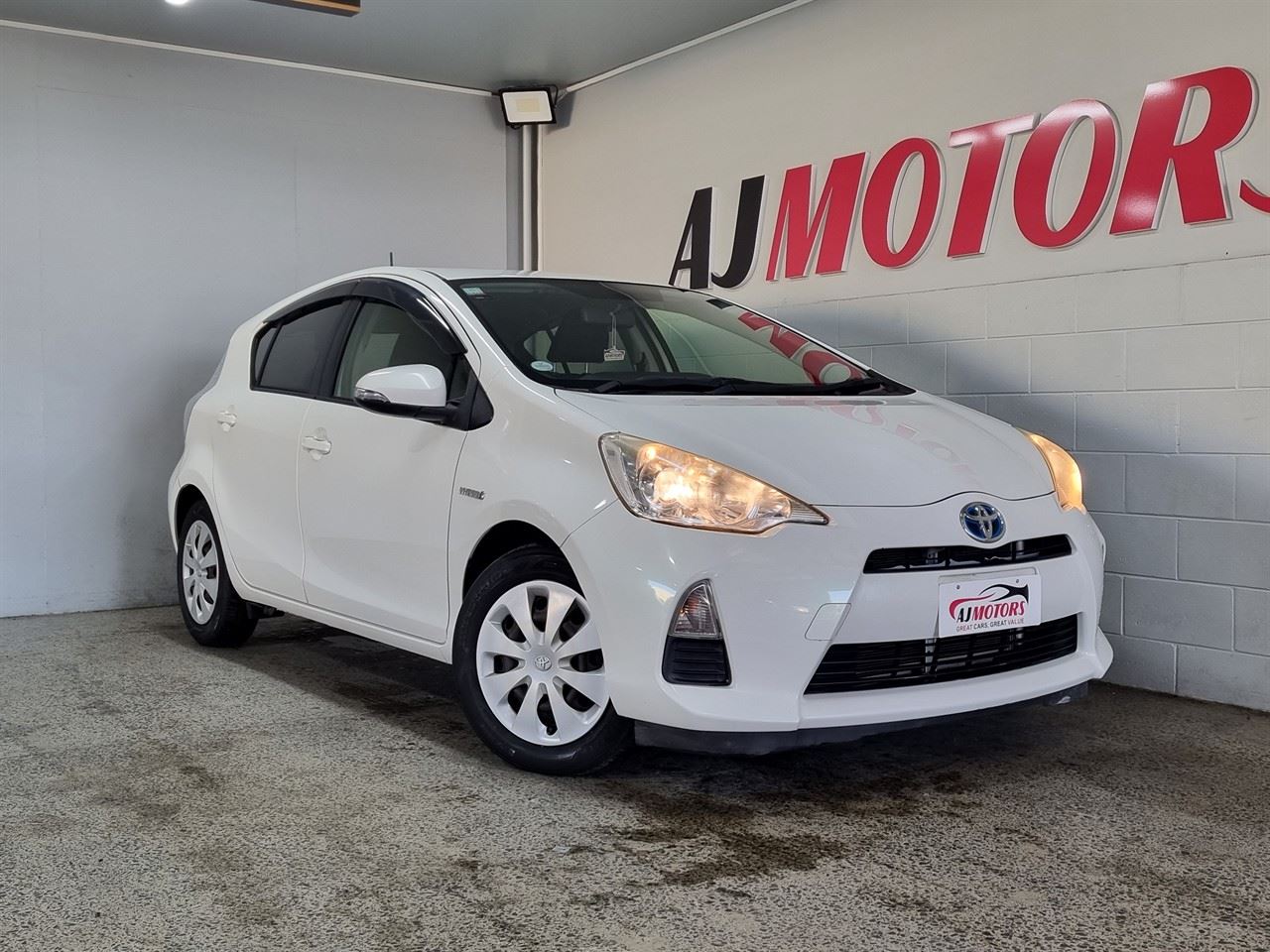 Vehicle image 1