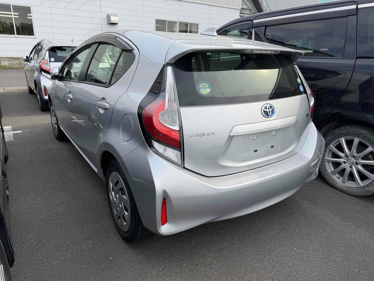 Vehicle image 2