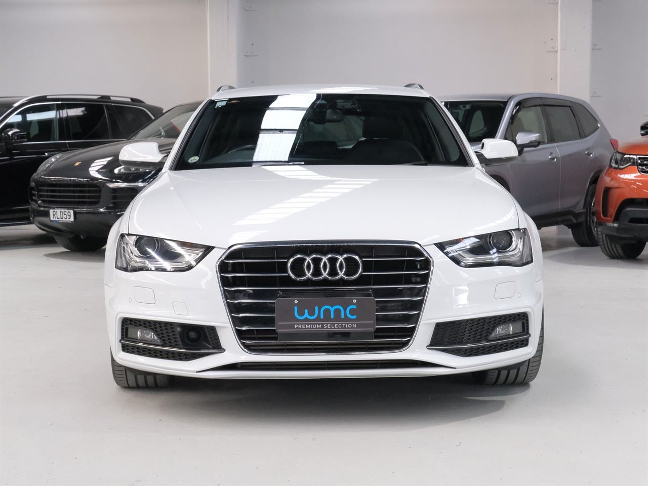 Vehicle image 3