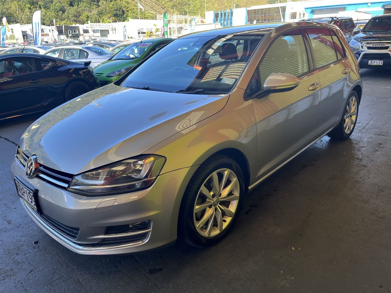 Vehicle image 3