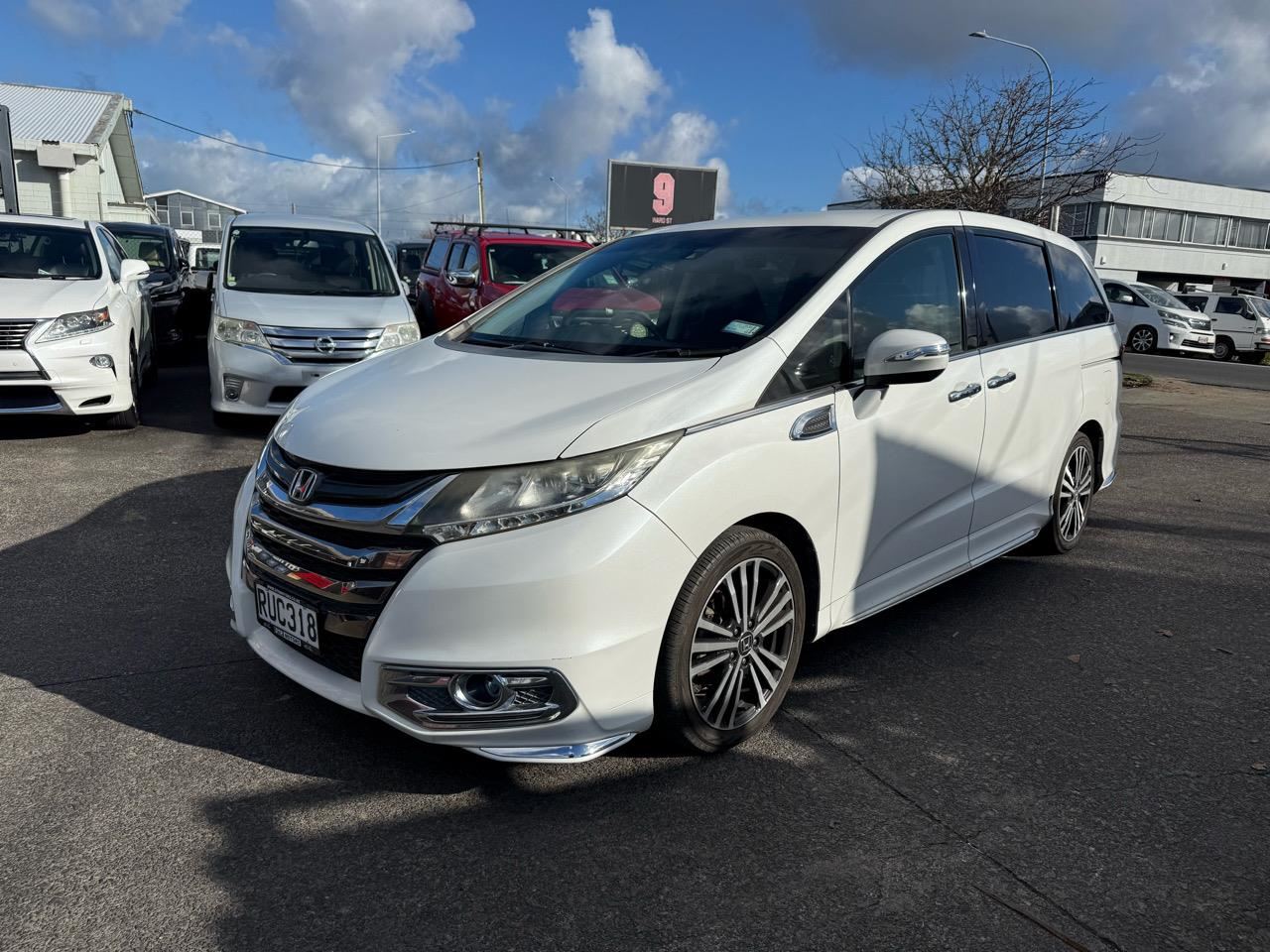 Vehicle image 4