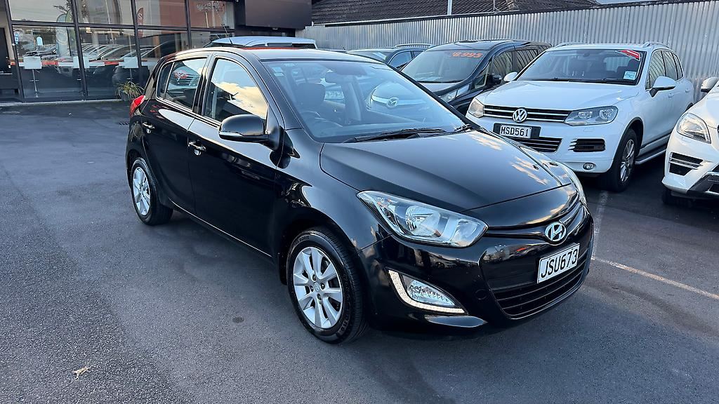 Vehicle image 1