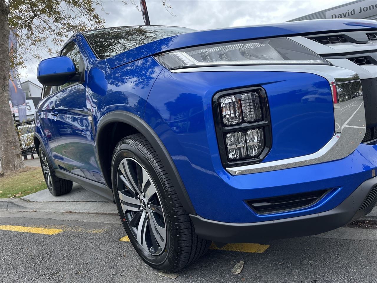 Vehicle image 2