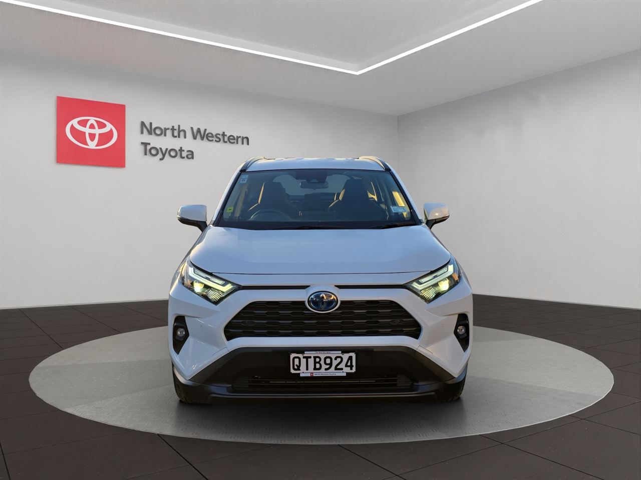 Vehicle image 2