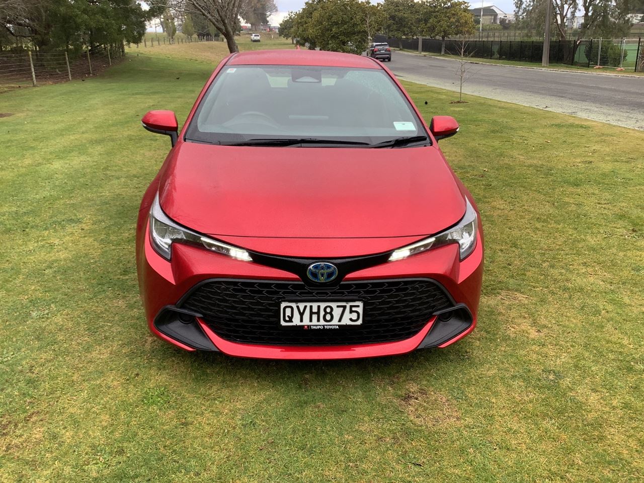 Vehicle image 3