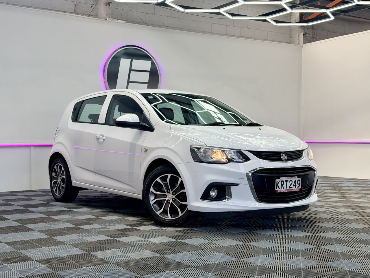 Vehicle image 1