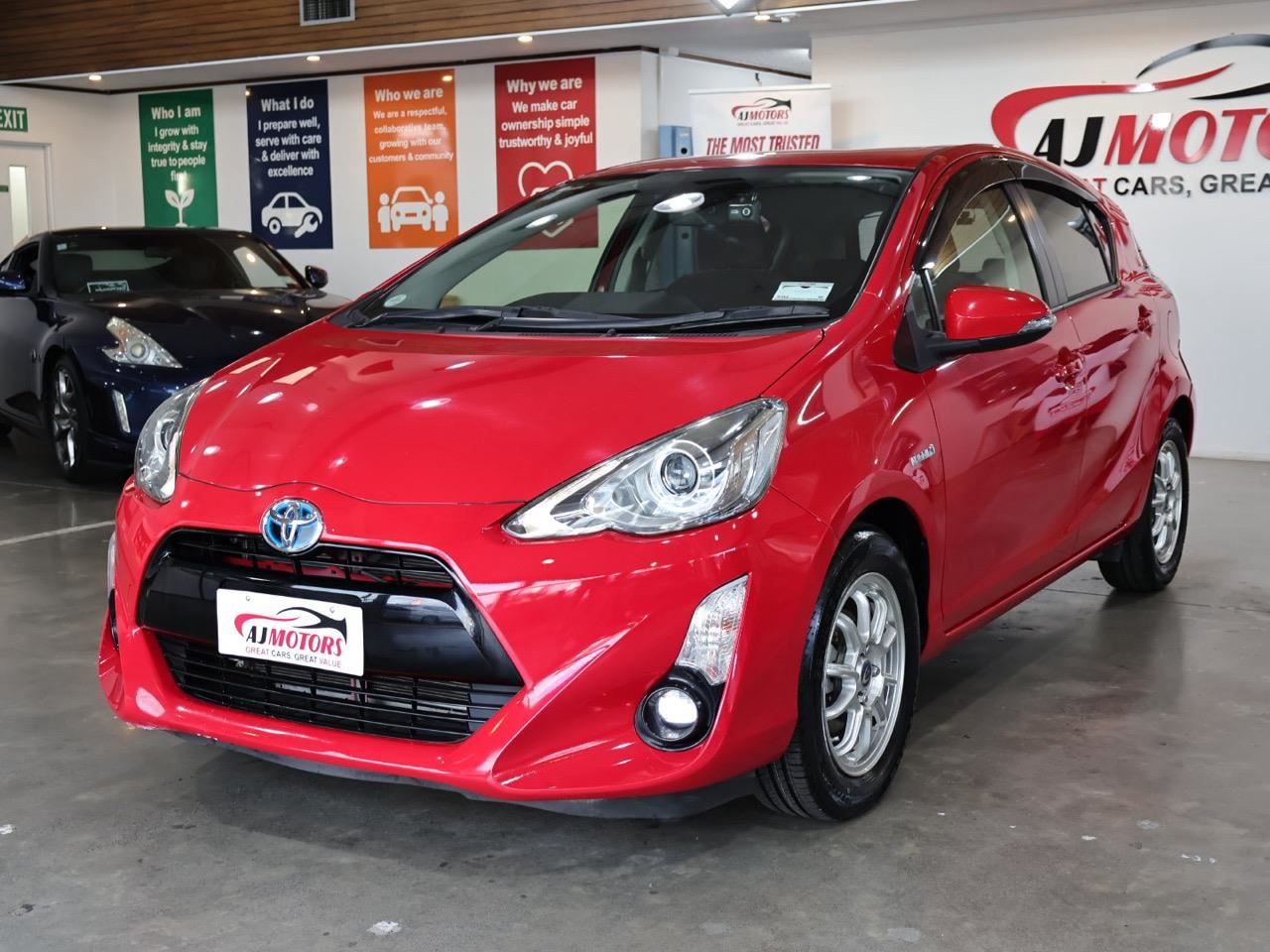 Vehicle image 3