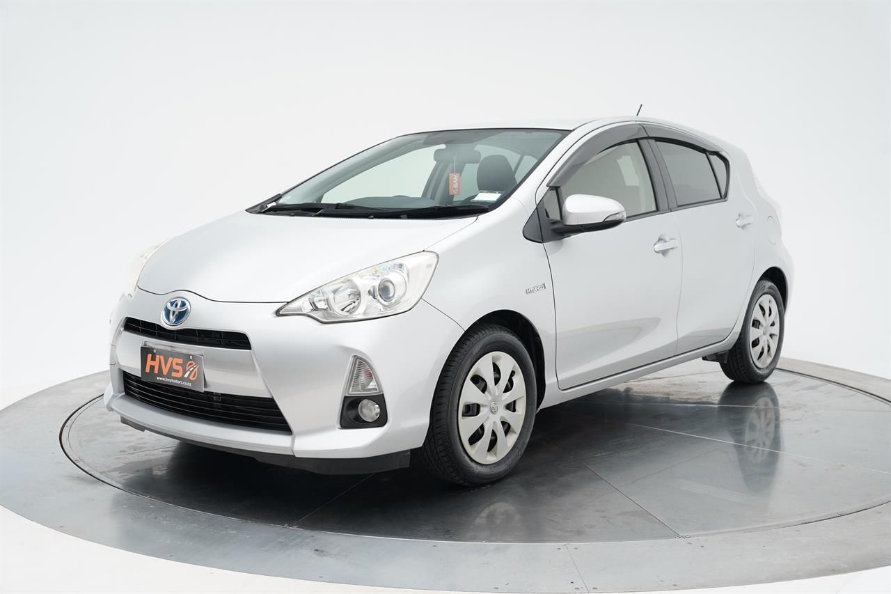 Vehicle image 3