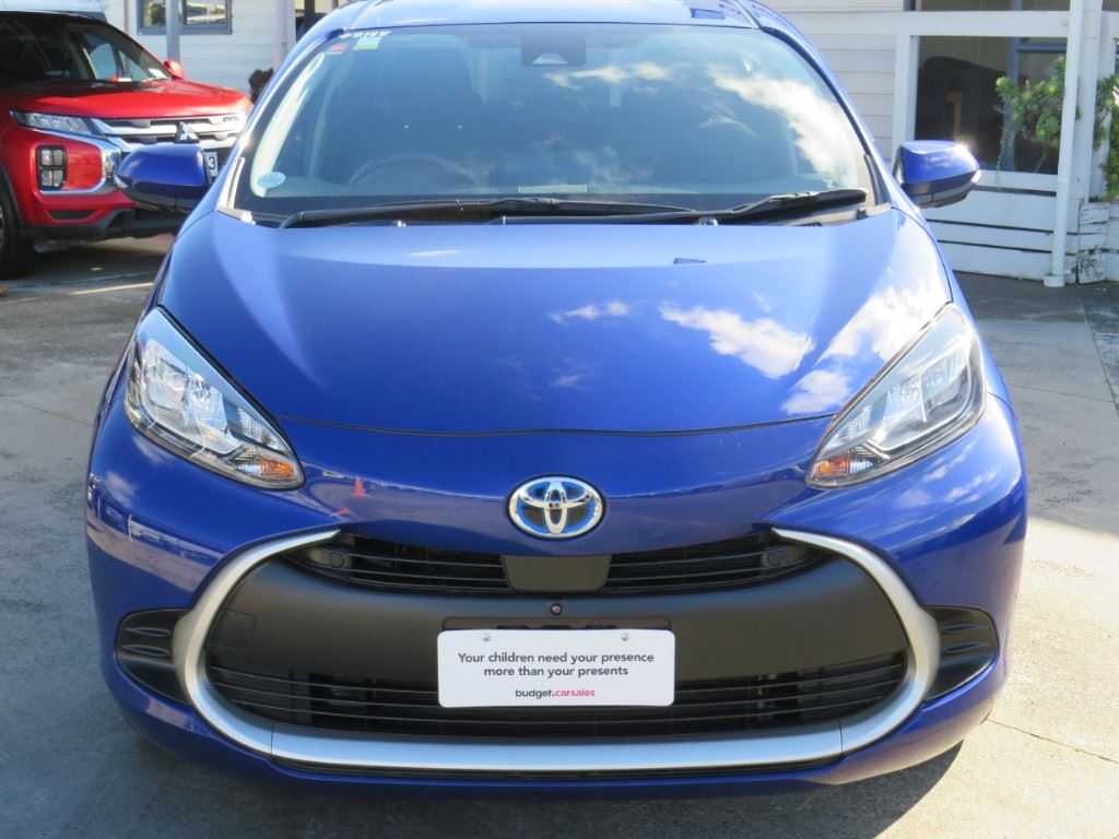 Vehicle image 2