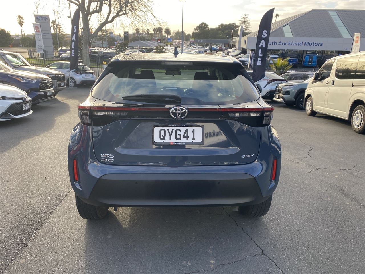 Vehicle image 3