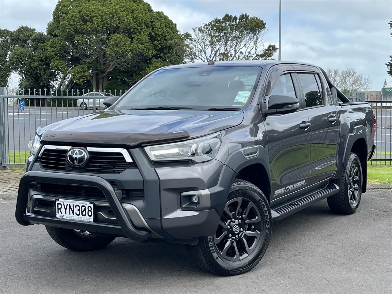 Vehicle image 1
