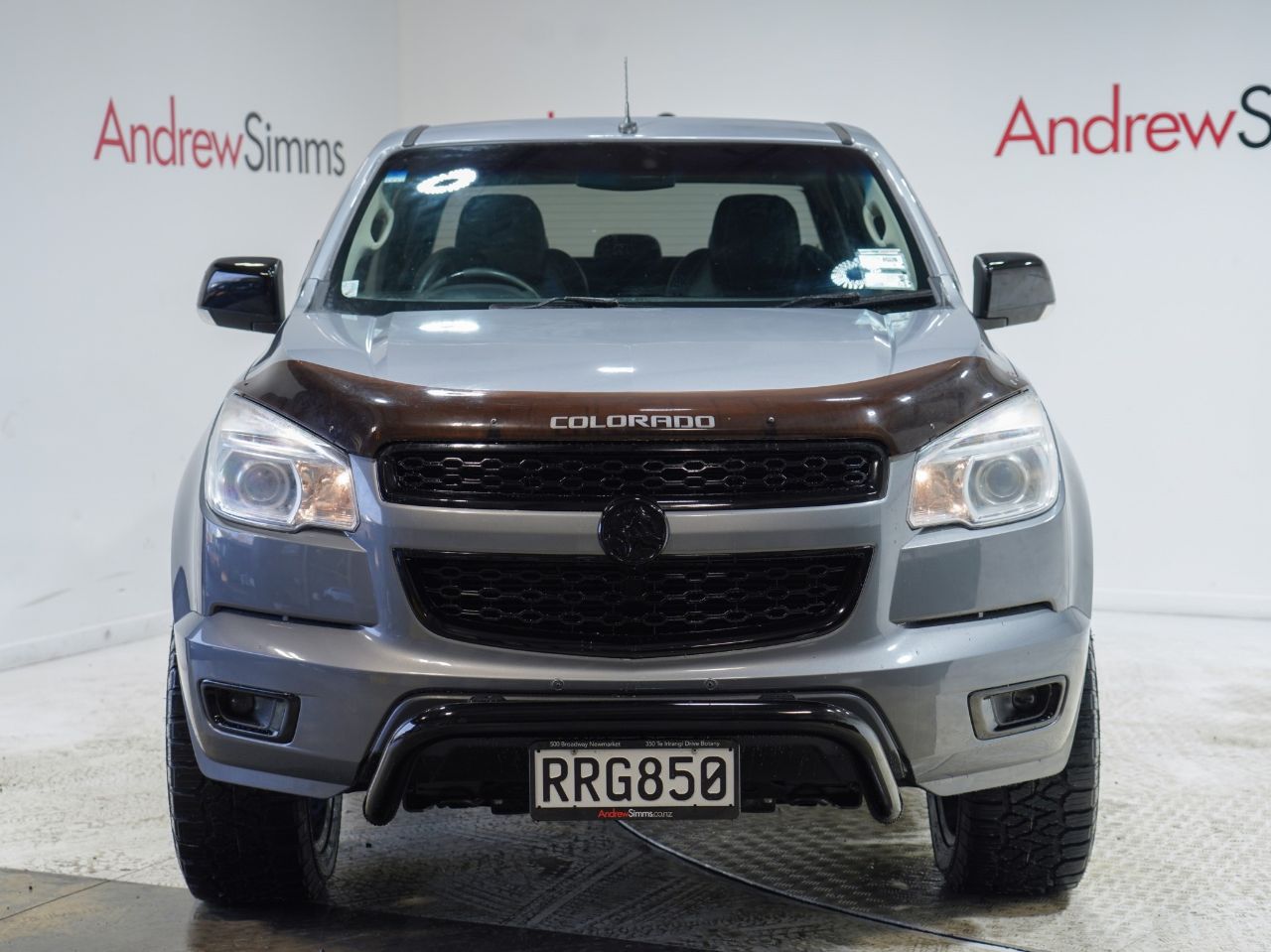 Vehicle image 4