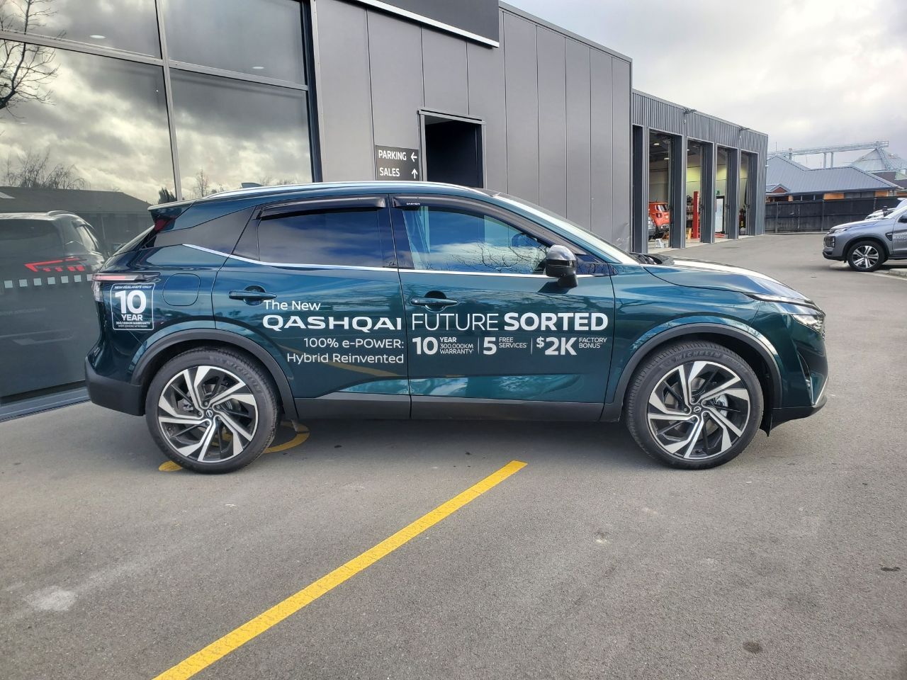 Vehicle image 2