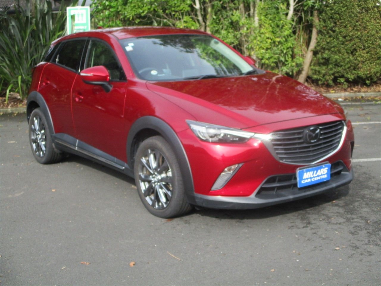 Vehicle image 5
