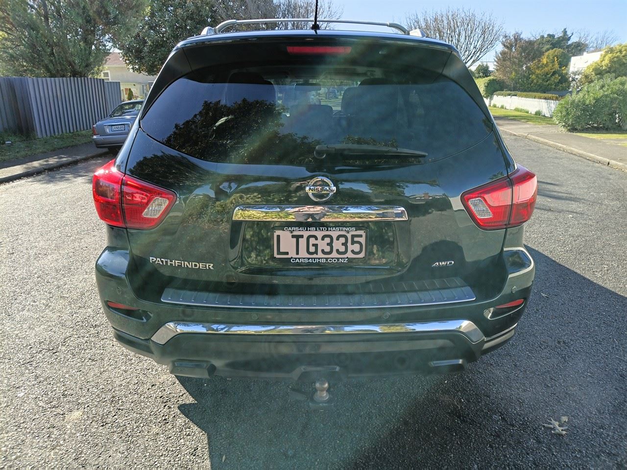 Vehicle image 5