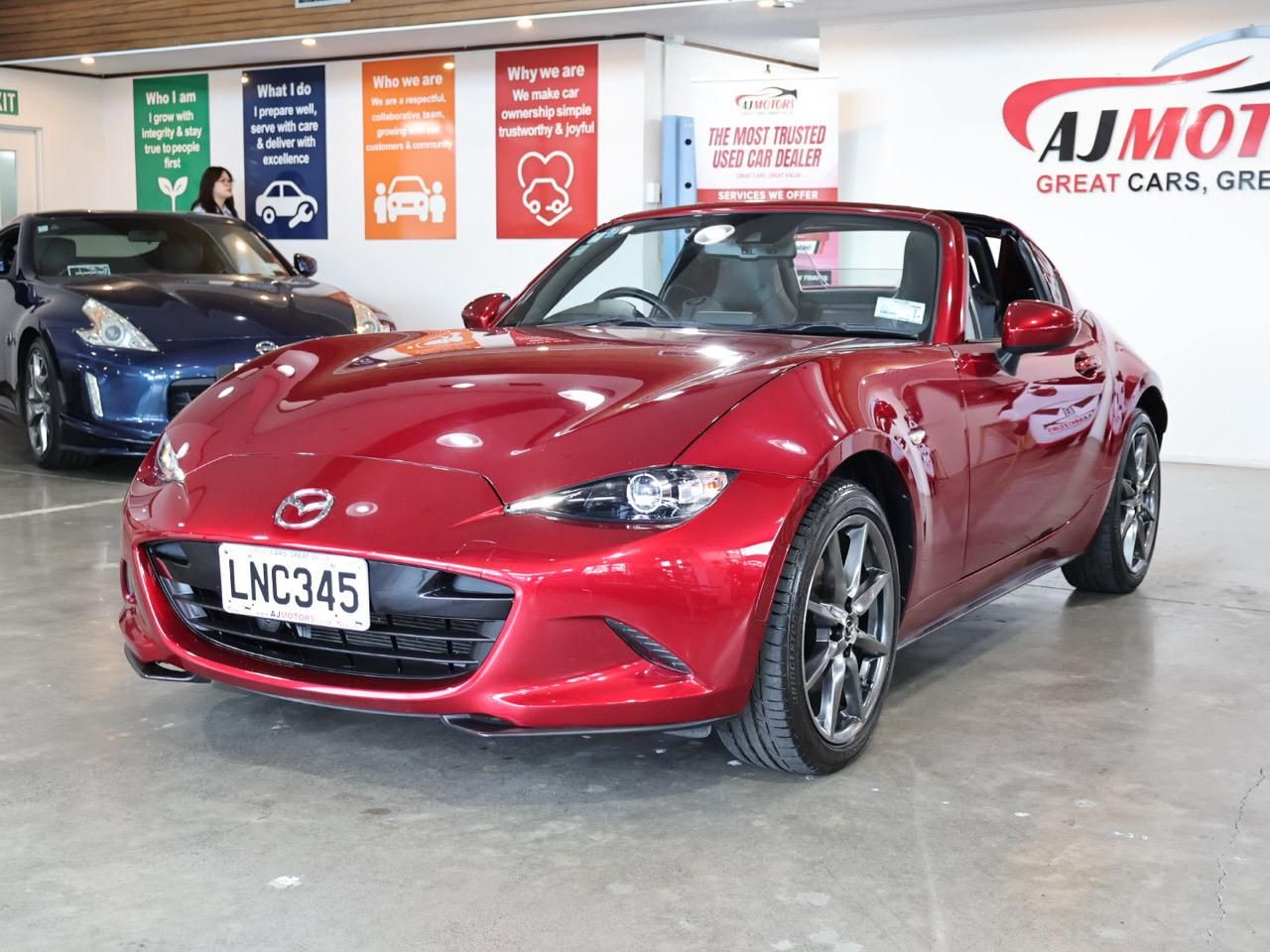 Vehicle image 3