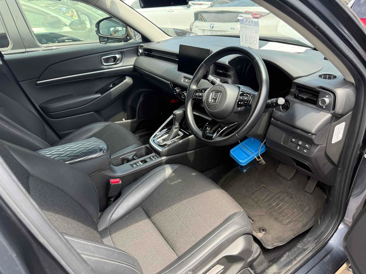 Vehicle image 3