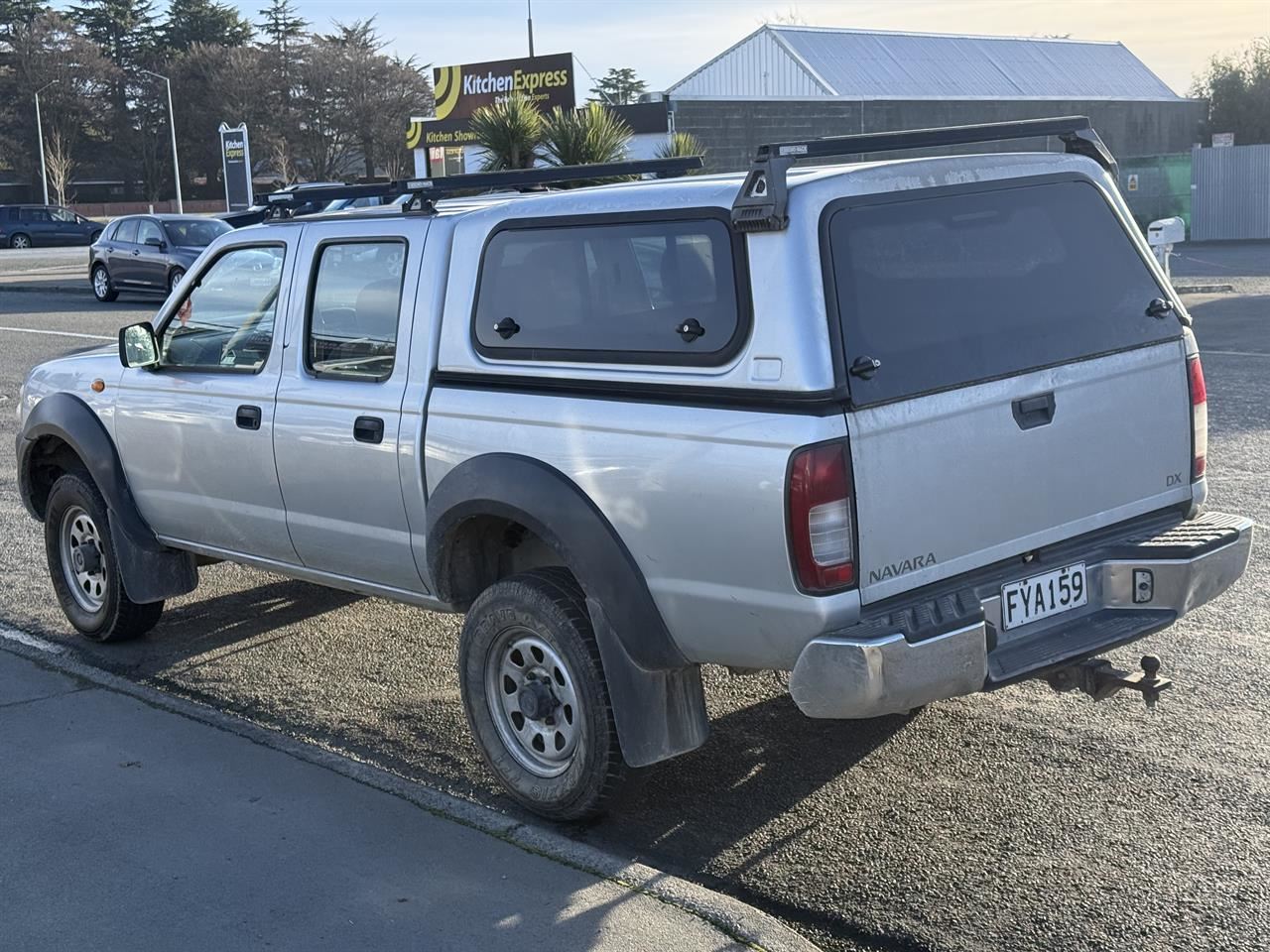 Vehicle image 4