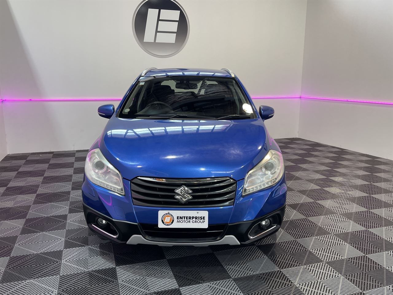 Vehicle image 2
