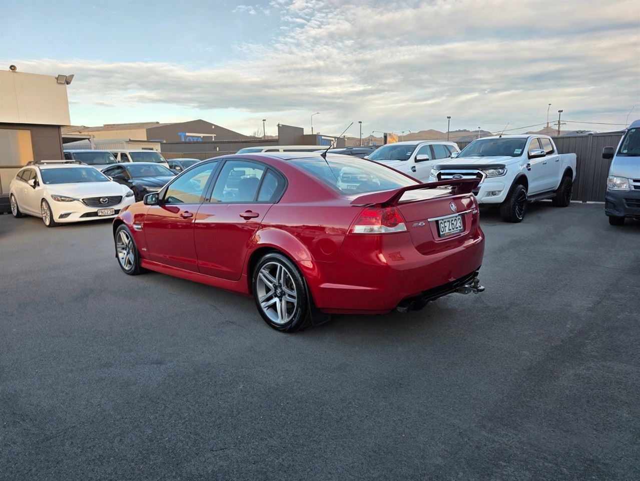 Vehicle image 4