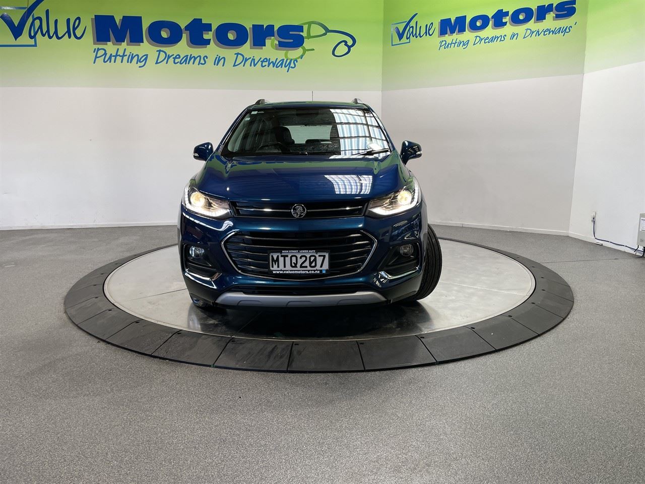 Vehicle image 2