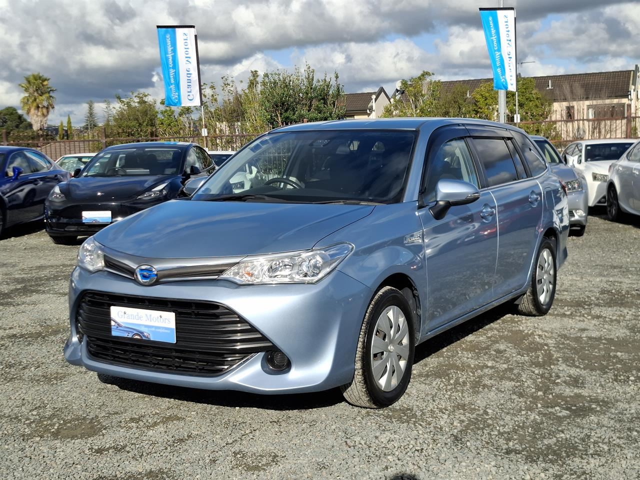Vehicle image 3