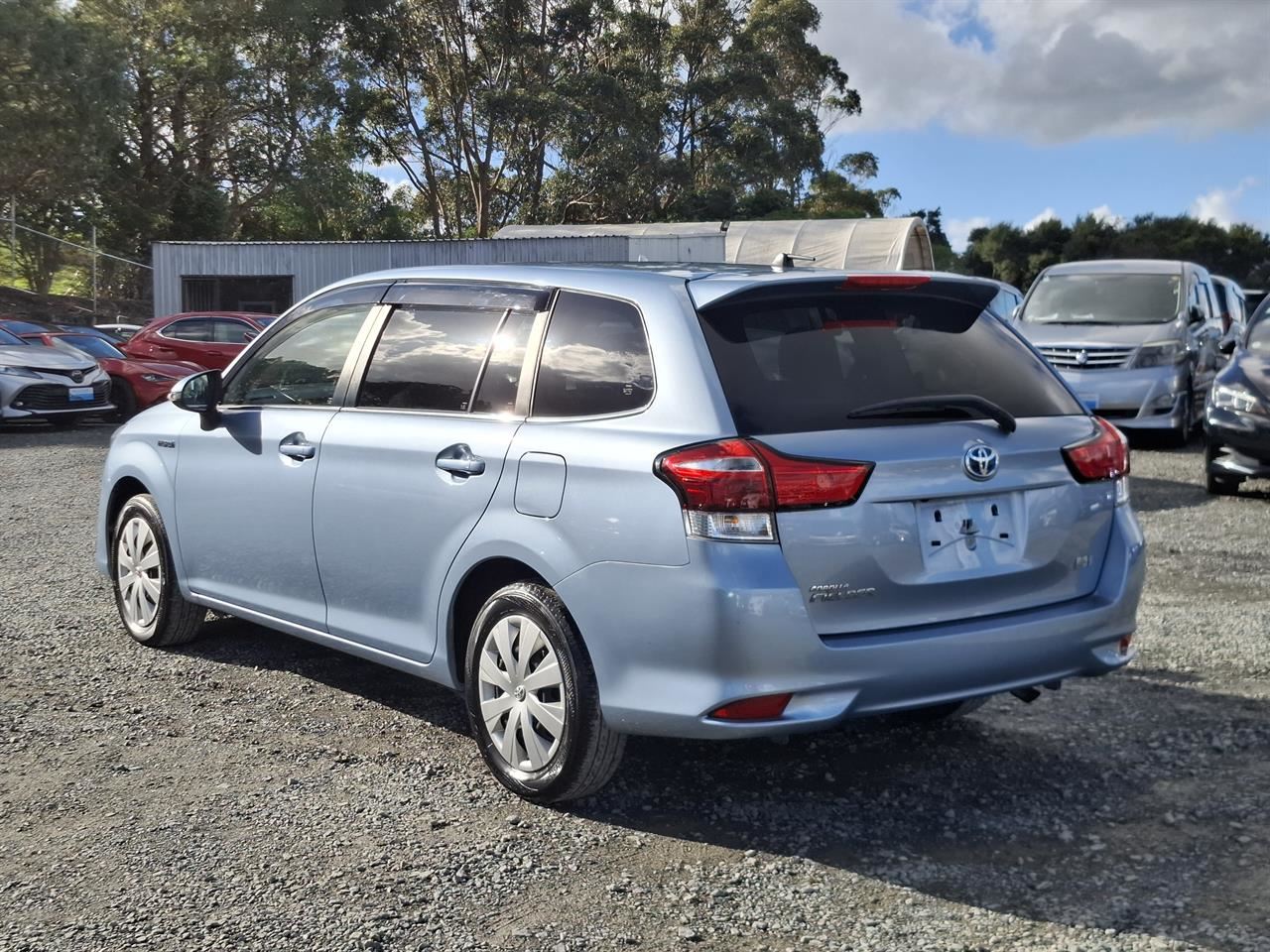 Vehicle image 5