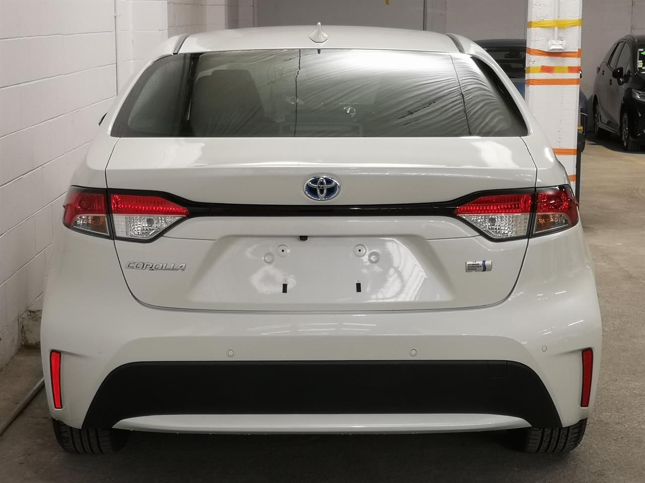 Vehicle image 5