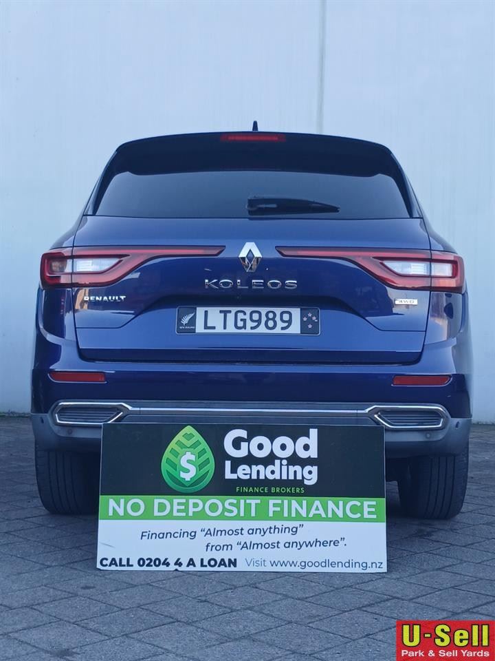 Vehicle image 4