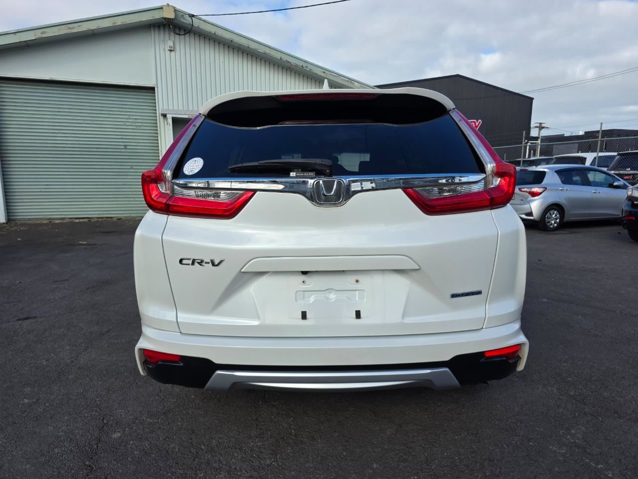 Vehicle image 5