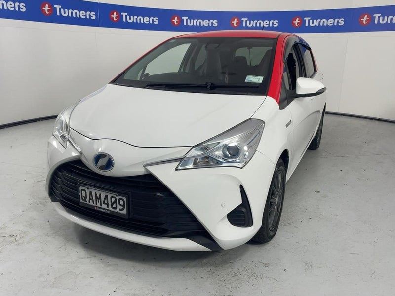 Vehicle image 3