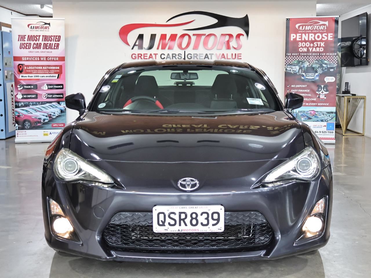 Vehicle image 2