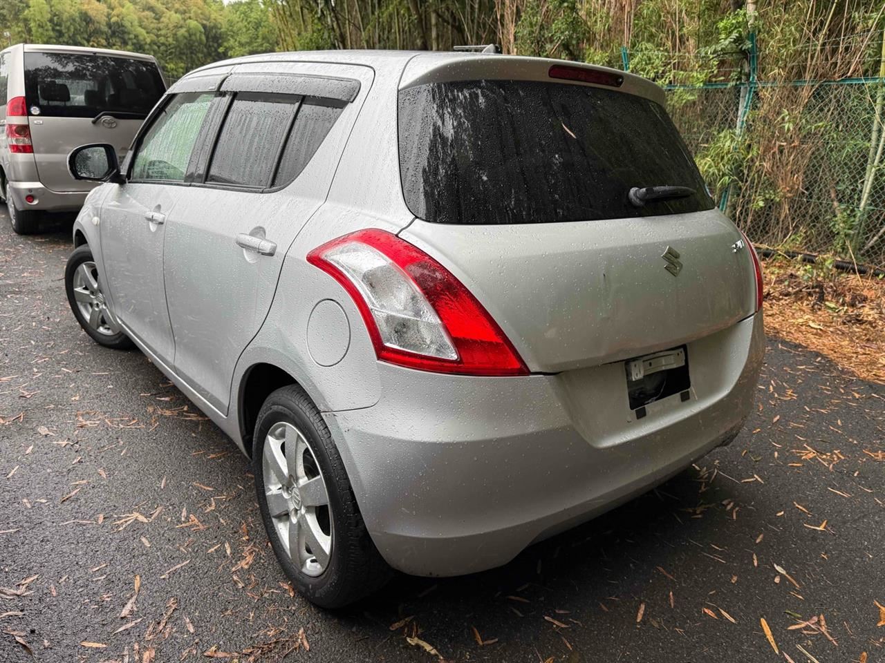 Vehicle image 2