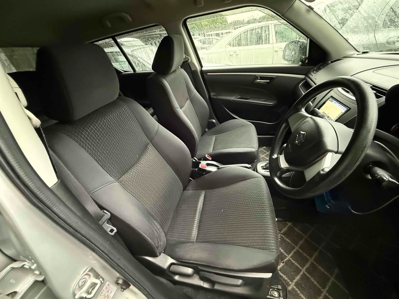 Vehicle image 3