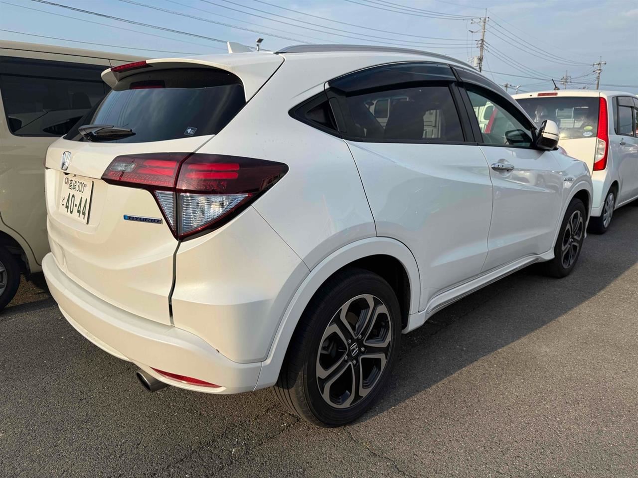 Vehicle image 2