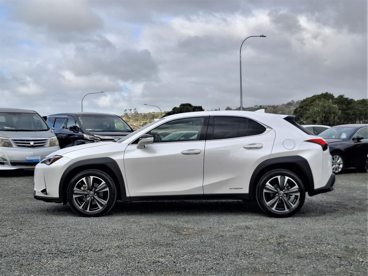 Vehicle image 4