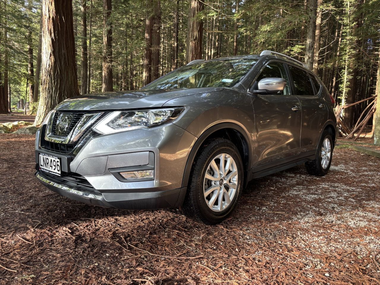 Vehicle image 3