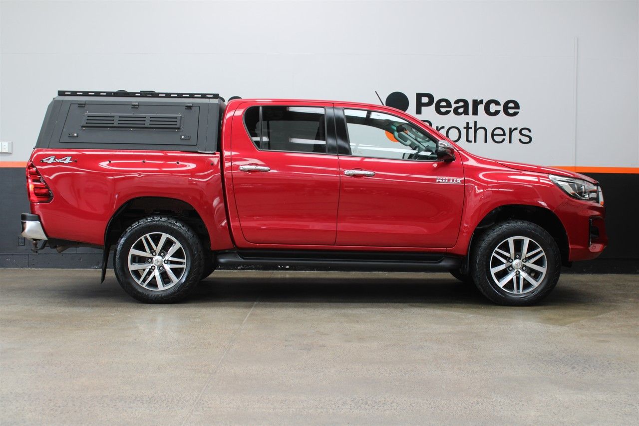 Vehicle image 5